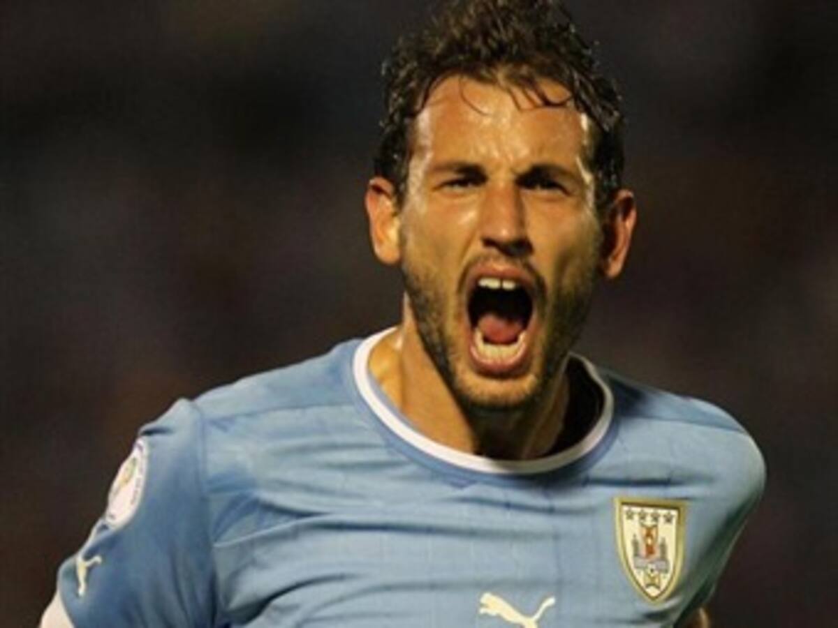Uruguay derrotó a Colombia y volvió a la pelea por un cupo directo al Mundial