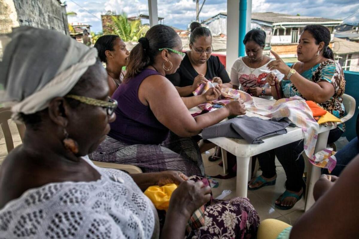 La red 'Mariposas de Alas Nuevas, Construyendo Futuro' es la primera organización colombiana en ganar el premio por atención a los desplazados de Buenaventura.