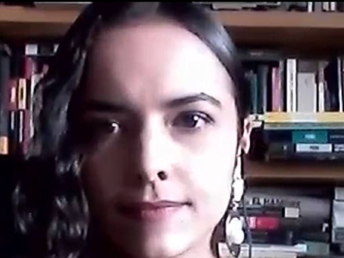 Juliana Javierre acude a plagas para contextualizar realidades colombianas