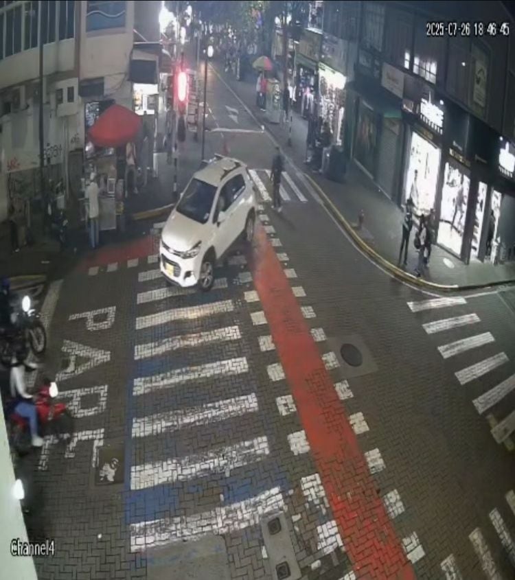 Fotografía tomada de cámara de vídeo (cortesía)