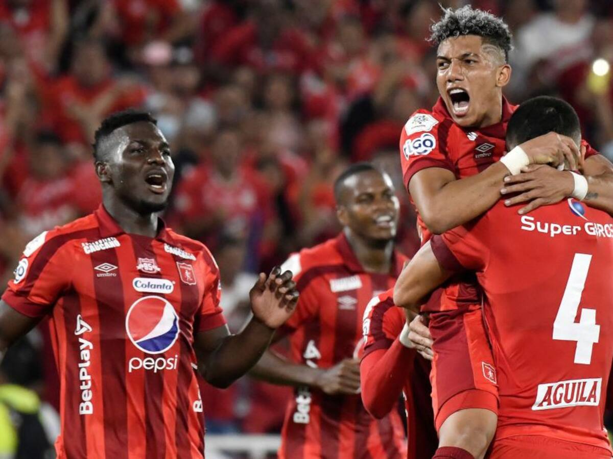 Sánchez: "Las diferencias del mister con don Tulio no nos afectan en nada"