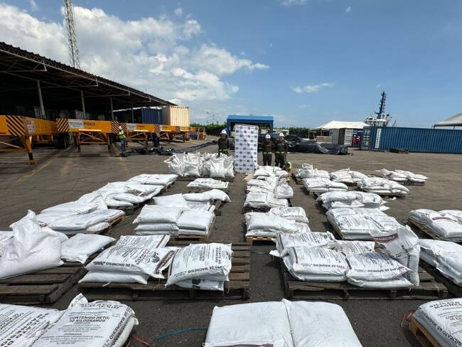 Policía incauta más de cinco toneladas de cocaína en el Puerto de Cartagena