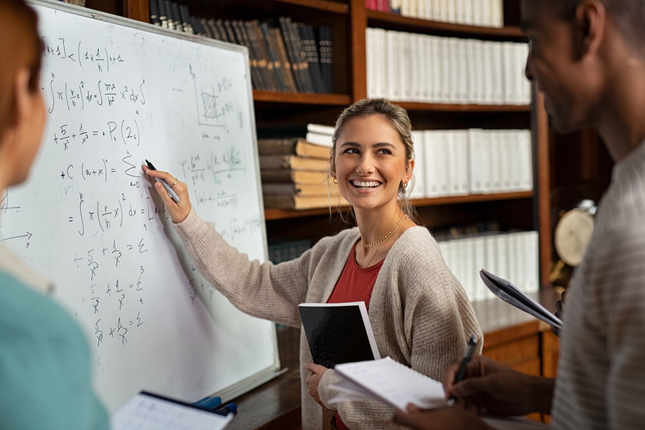 Estudiante en clase de matemáticas // imagen de referencia Getty Images