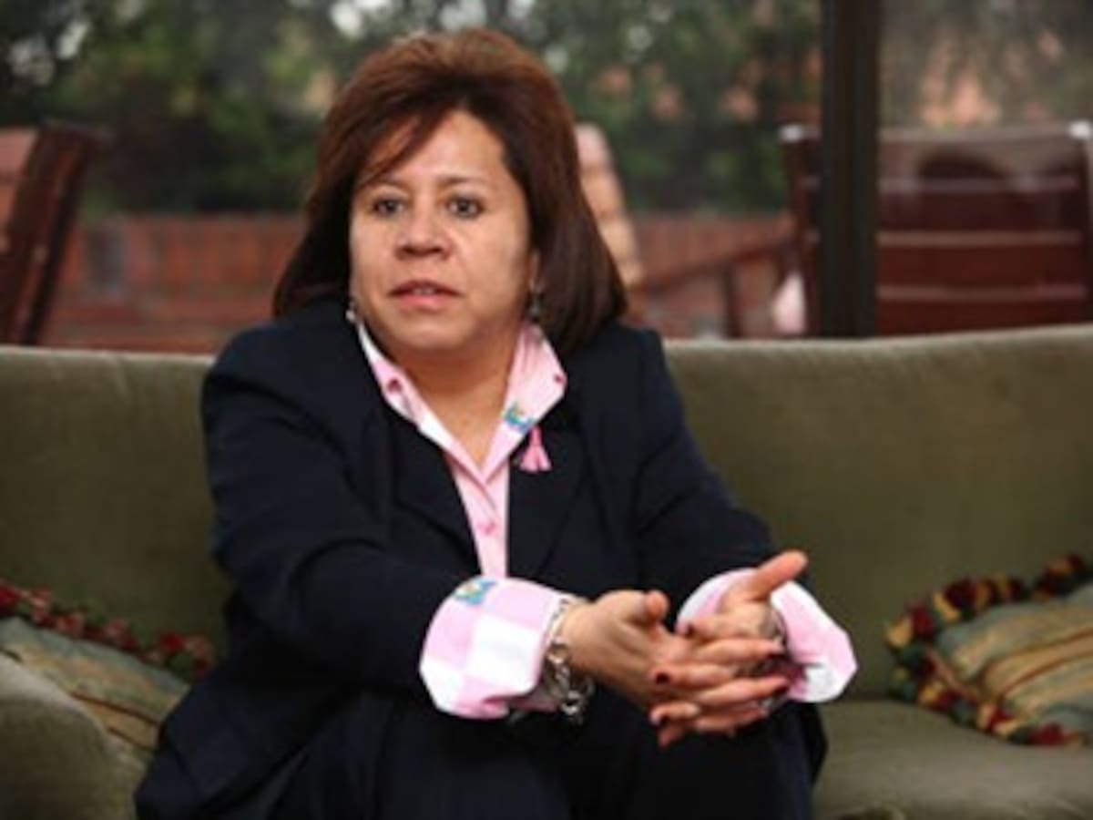 Víctimas de 'chuzadas' viajan a Panamá para presionar extradición de María del Pilar Hurtado