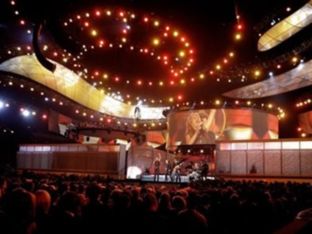 Los Grammy celebran hoy su 54 edición marcada por el adiós de Whitney Houston
