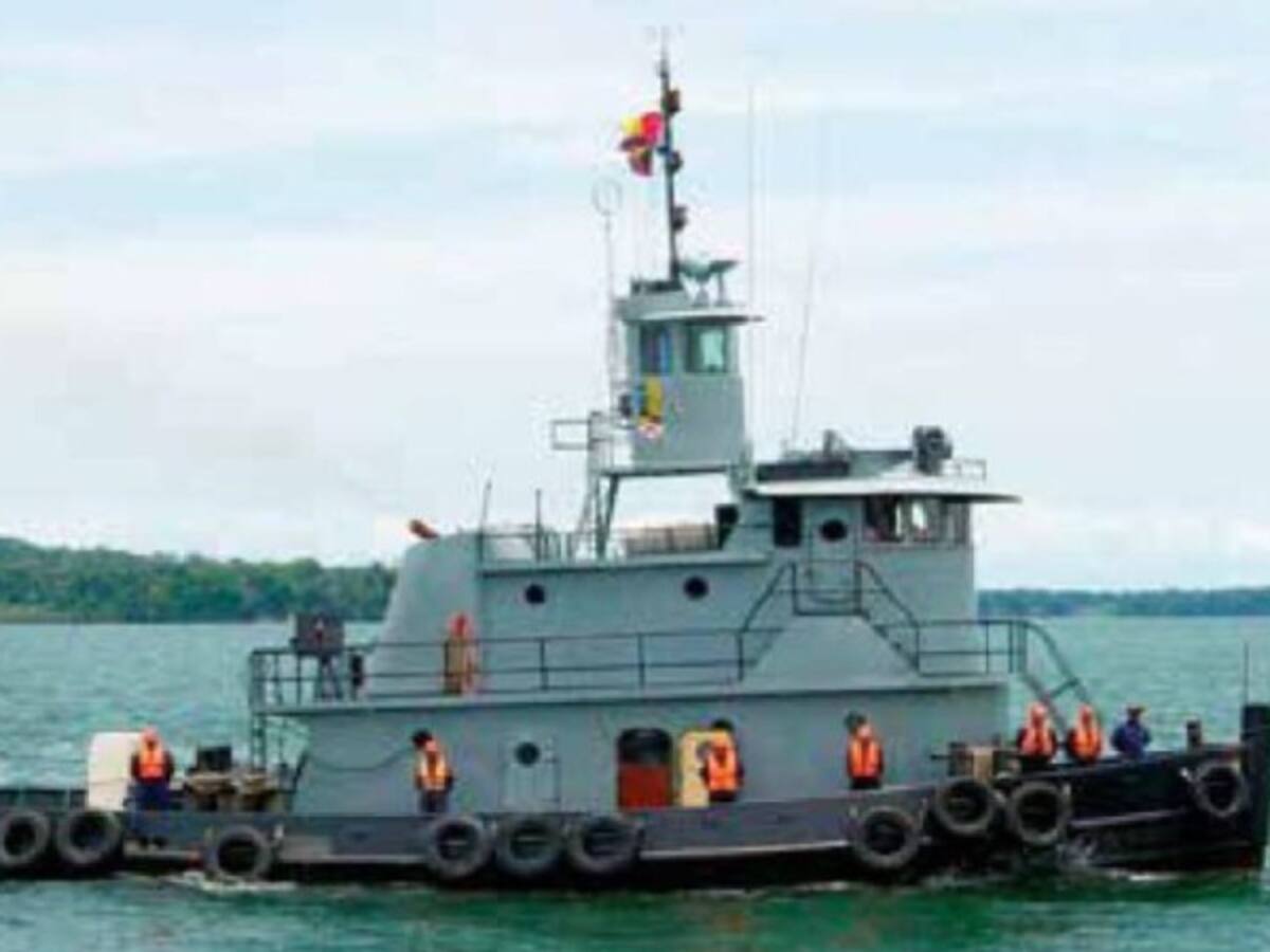 La Armada inició recuperación del buque que se hundió en el Pacífico colombiano