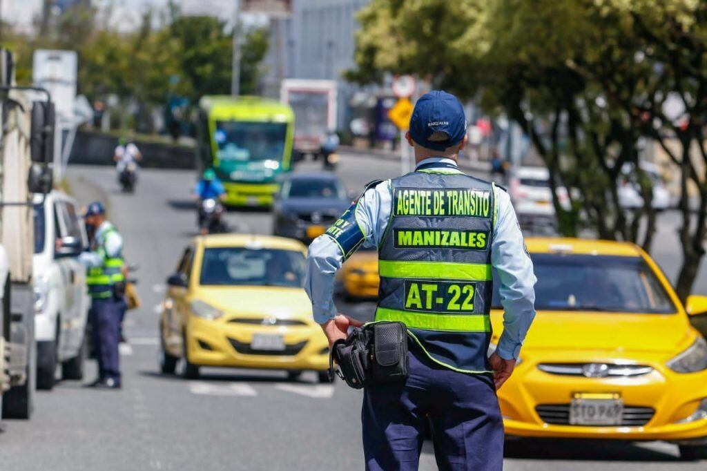 Foto de referencia agentes de tránsito
