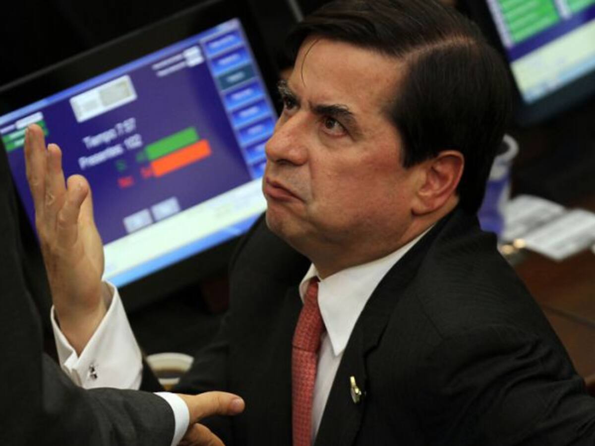Gobierno rechaza descalificativos de Maduro a Uribe