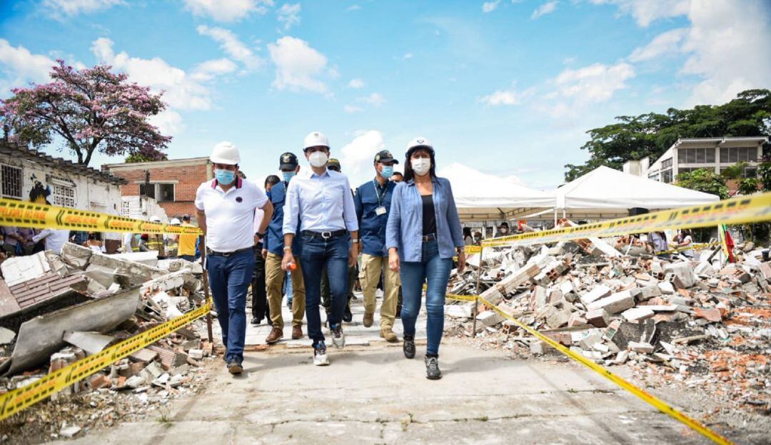 Obras colegios Ibagué 