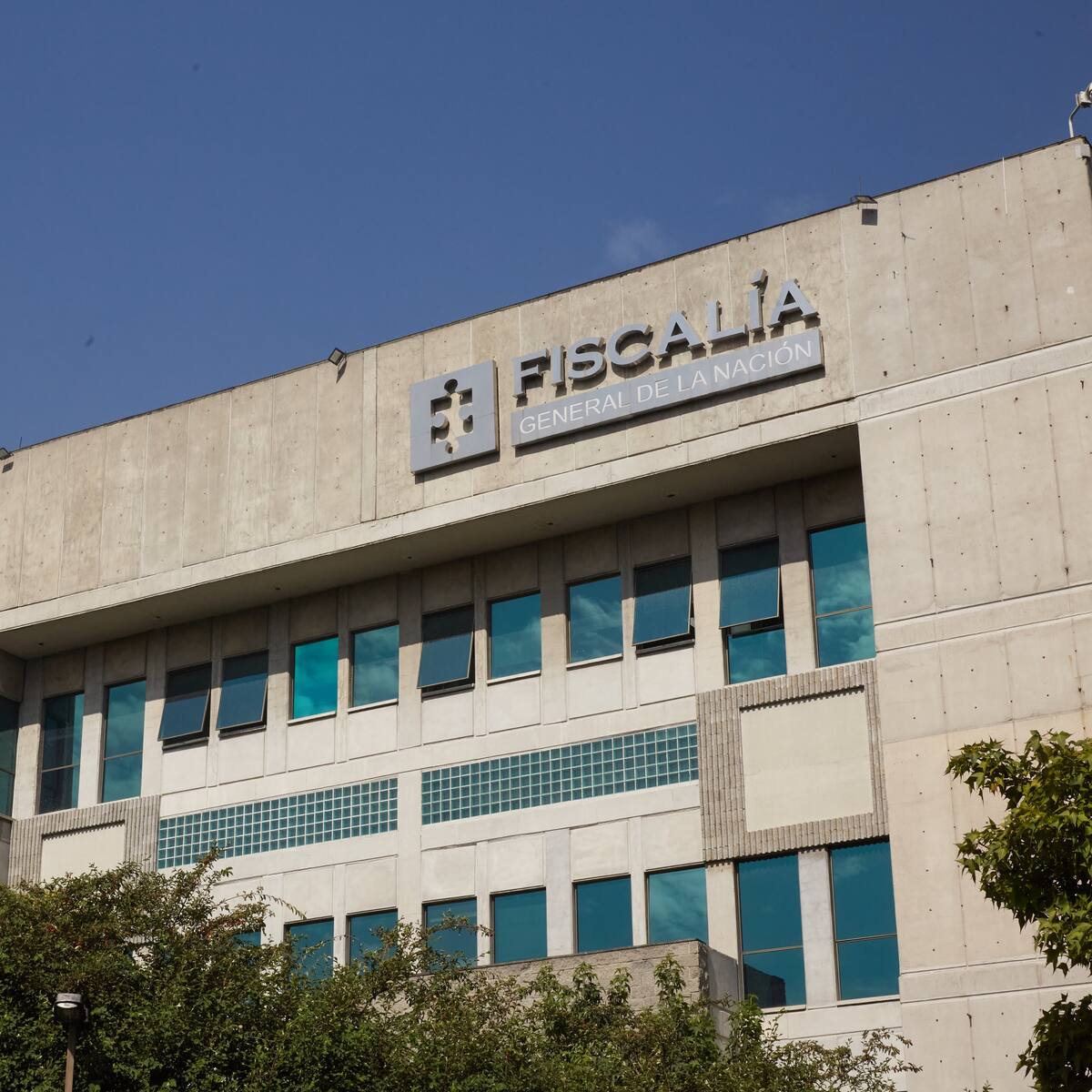 Abogado mencionado en supuesto complot contra presidente Petro dijo que fue suplantado