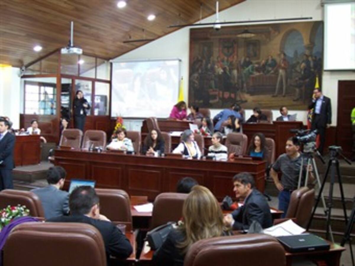 Presiones del alcalde no le hacen bien a la ciudad: concejal Vargas