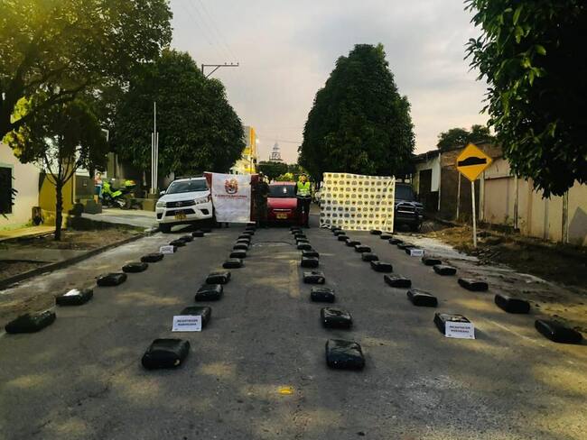 Decomisan marihuana en la vía que comunica Tesalia con Neiva.