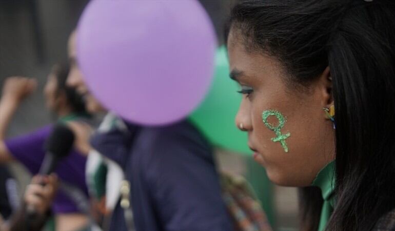 ¿Qué opina sobre llevar el debate del aborto a referendo?. Foto: Colprensa