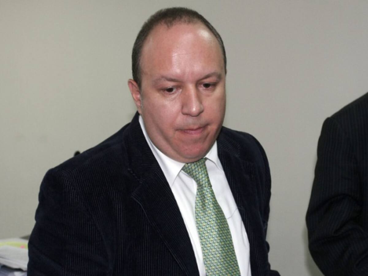 Contraloría condena fiscalmente a Camilo Bula por irregularidades en la DNE