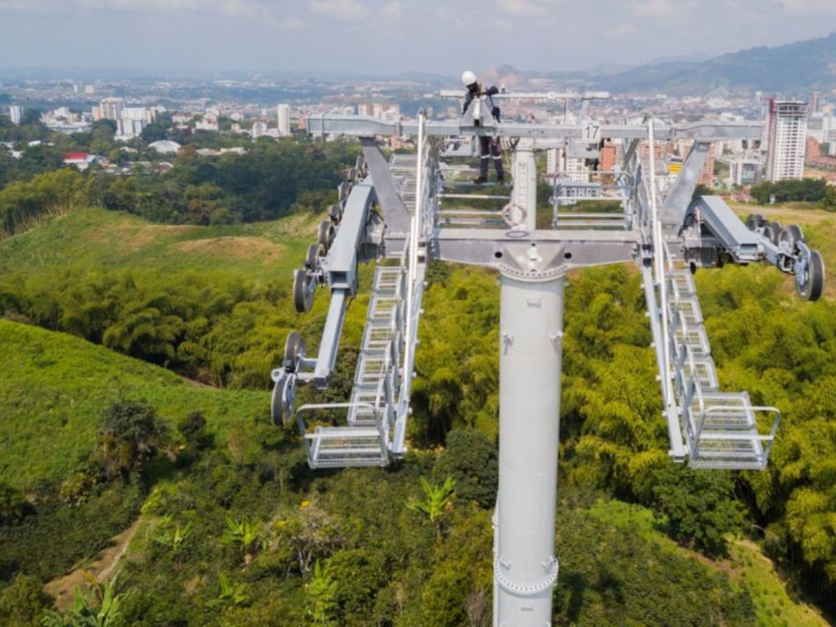 Instalan primera línea del Megacable en Pereira