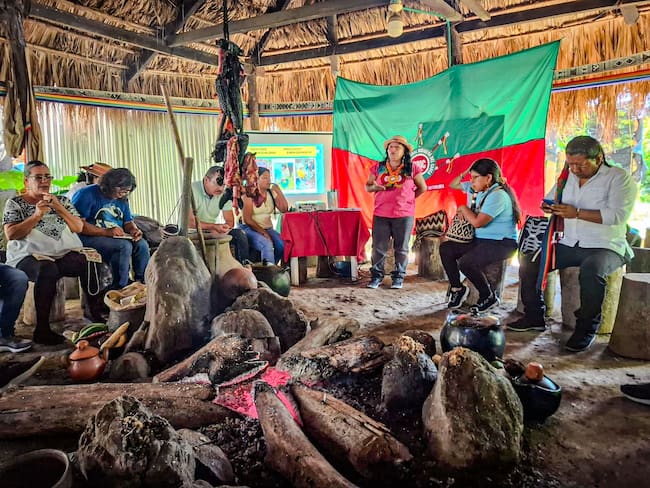 La Agencia Nacional de Tierras y el Consejo Regional Indígena del Cauca se reúnen para llegar a acuerdos en la construcción de rutas para la resolución pacifica de los territorios.