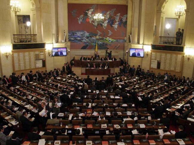 Abren indagación preliminar contra representante Hernán Gustavo Estupiñan