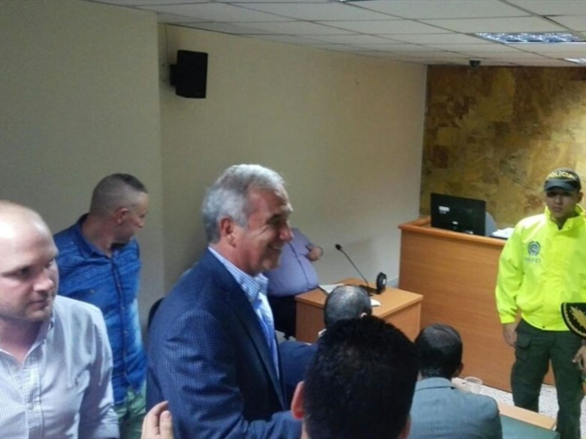 Fiscalía revela modus operandi del secretario de seguridad de Medellín