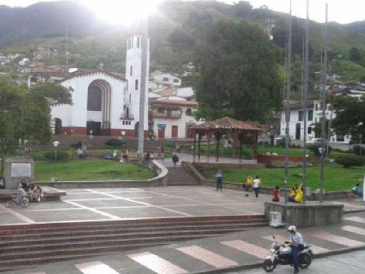 Alcalde de Pensilvania confirmó el asesinato de una pareja en una finca