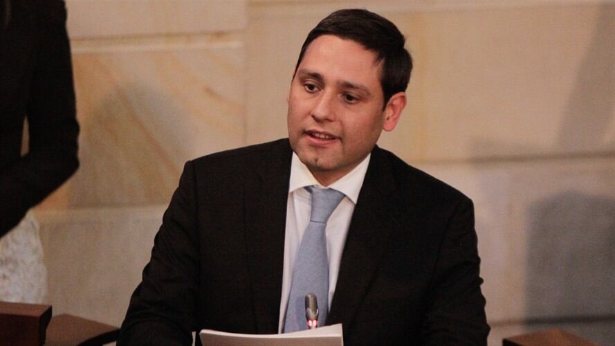 Mauricio Lizcano, levantó la sesión.. Foto: Colprensa