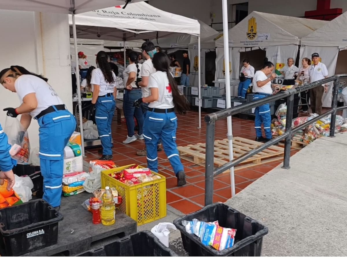 La Cruz Roja en Caldas ha recolectado más de 8.3 toneladas de ayudas humanitarias en dos días