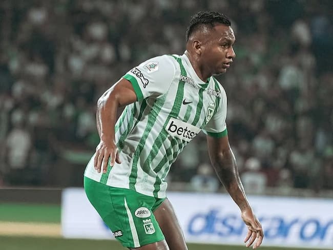 Alfredo Morelos delantero de Nacional / @nacionaloficial