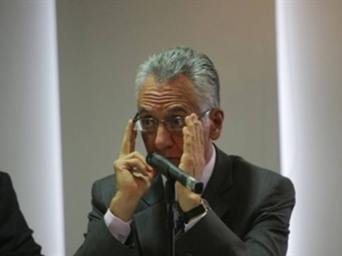 “La paz está sobre los hombros de Petro”: Jaramillo