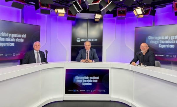 La Unión Europea y Colombia fortalecen alianza para impulsar una transformación digital centrada en las personas