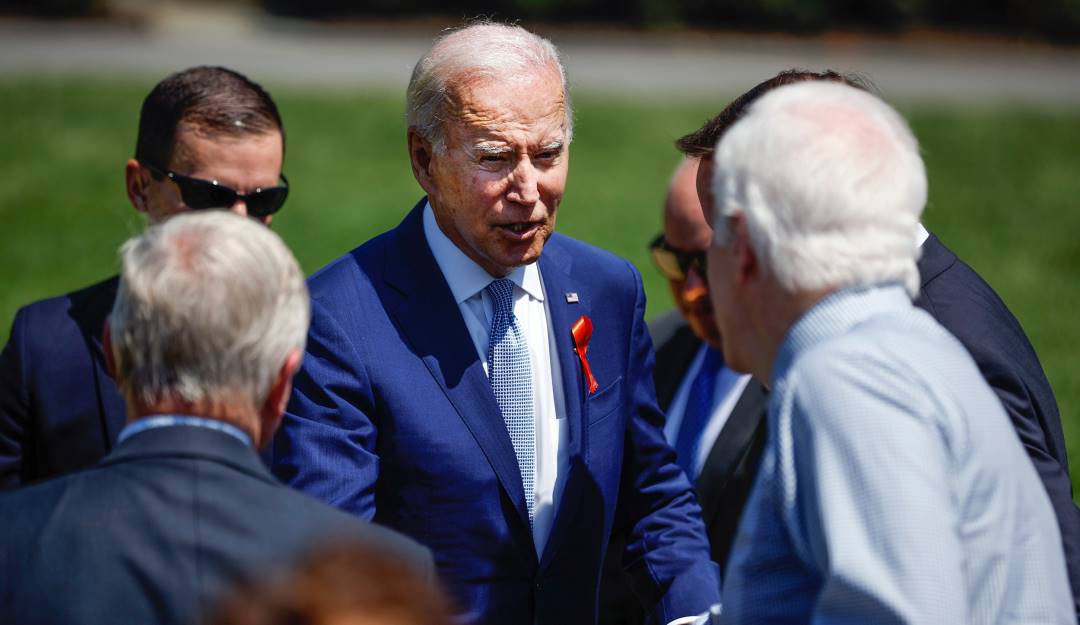 Biden posee 4 armas y pidió a quienes las tengan que las guarden con responsabilidad. Foto: Getty