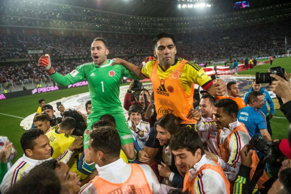 [10/10/17] Colombia igualó 1-1 en Lima y selló su tiquete a Rusia 2018. El goleador de la Eliminatoria para el combinado nacional, James Rodríguez, se hizo presente en el marcador.