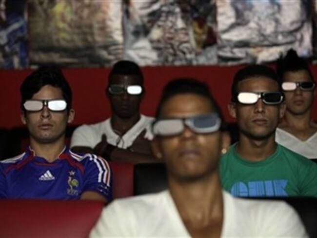 Cuba ordena cerrar los cines privados