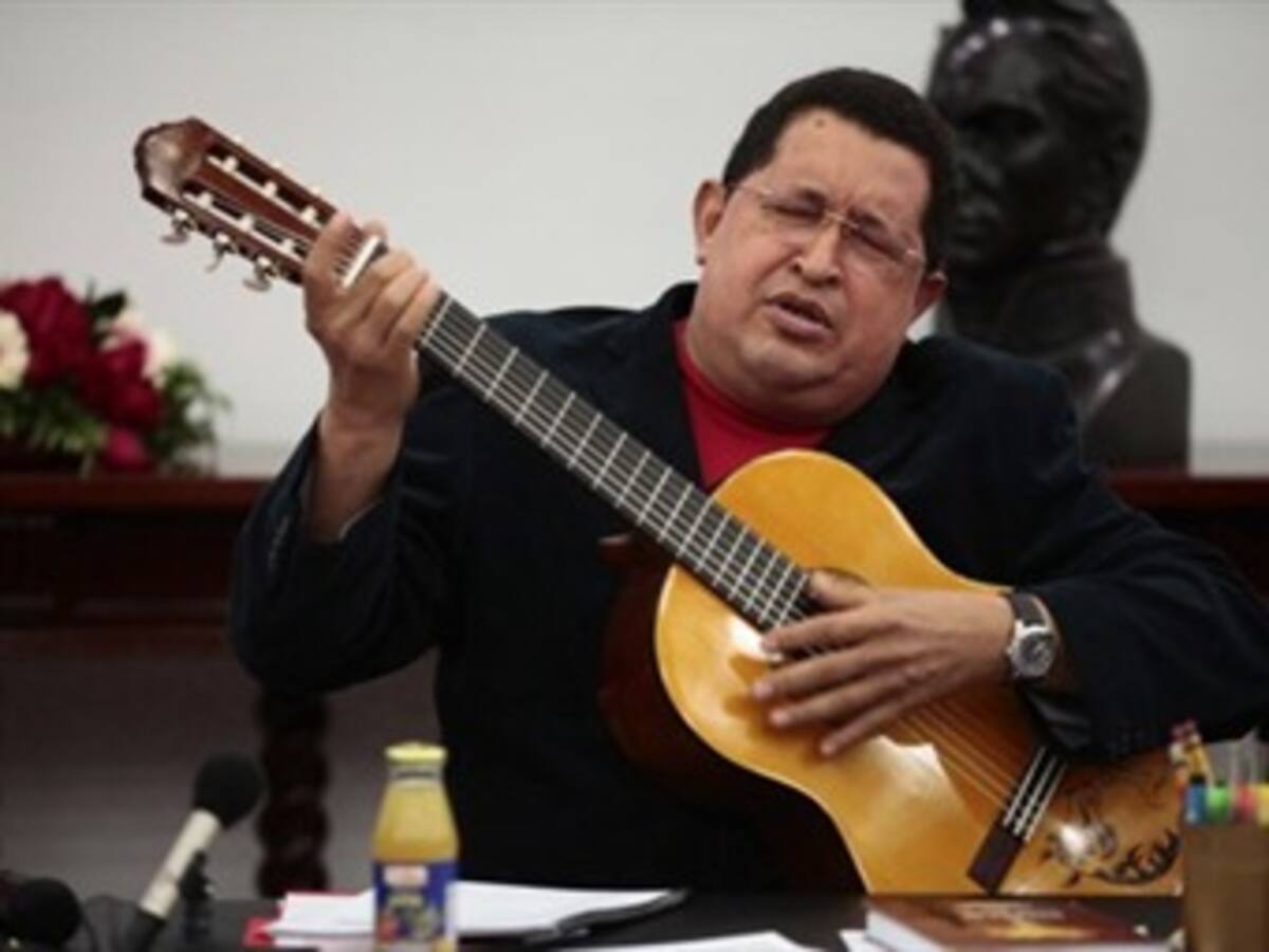 Capriles y Chávez, dos modelos de economía para un país con grandes retos