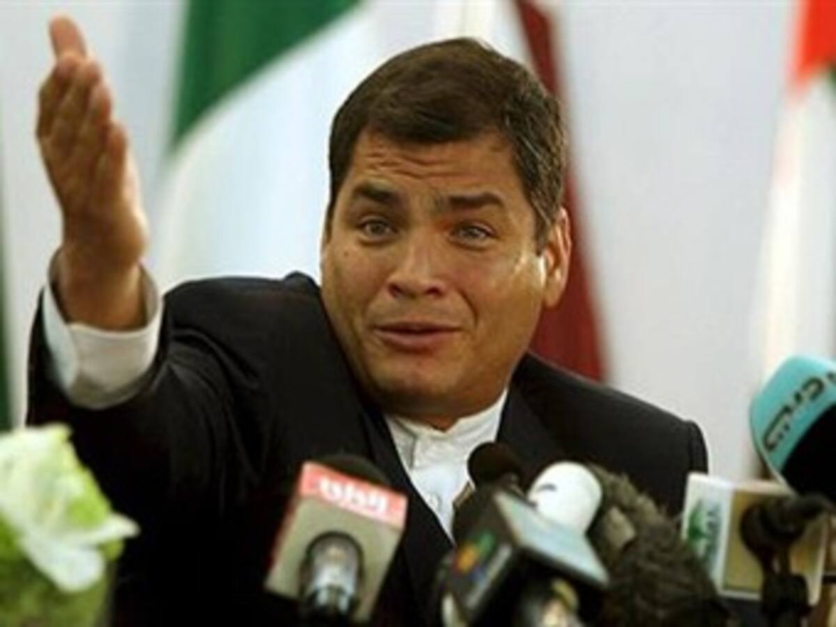 Presidente Correa propone mecanismo regional para enfrentar desastres naturales