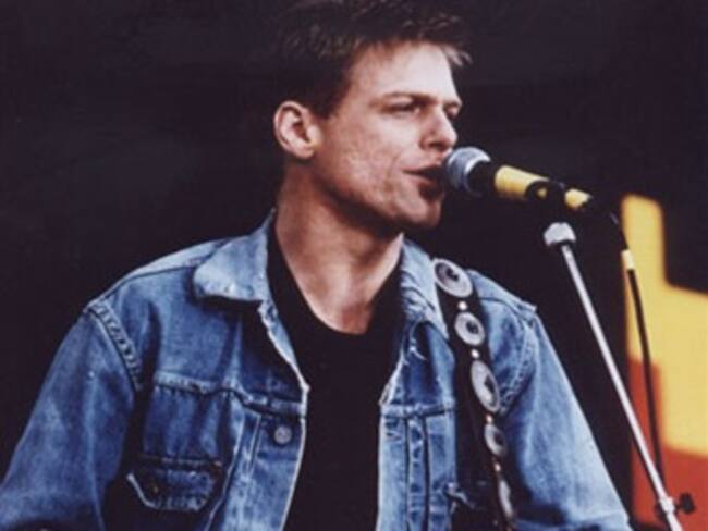 El músico Bryan Adams será padre por primera vez