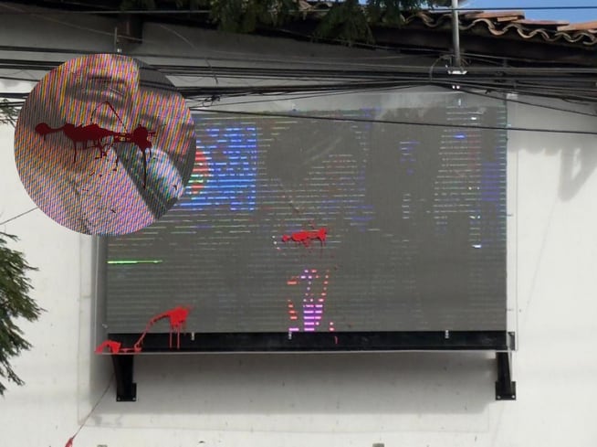 Sede de campaña de iván Cepeda fue vandalizada en Medellín - fotos cortesía