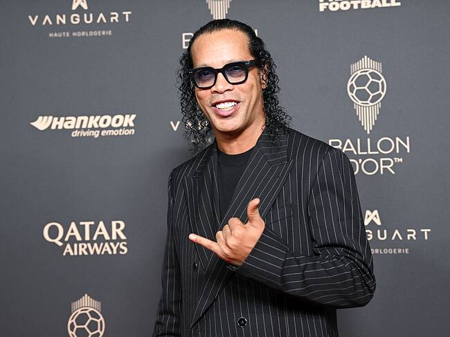 PARIS, FRANCE - SEPTEMBER 22: Ronaldinho attends the 69th Ballon D'Or Photocall at Theatre Du Chatelet on September 22, 2025 in Paris, France. (Photo by Stephane Cardinale - Corbis/Corbis via Getty Images)