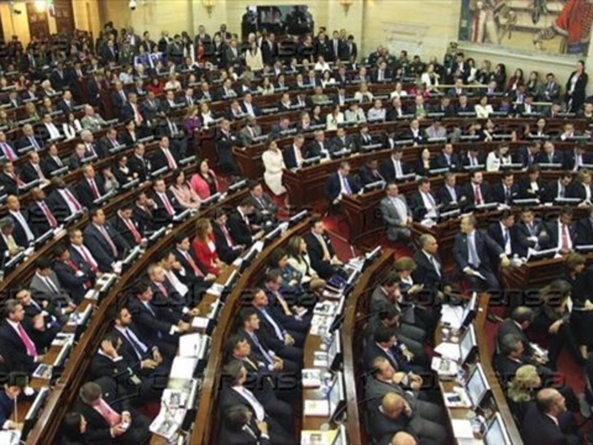 Pasó a conciliación en el Congreso primera vuelta de la Reforma de Poderes