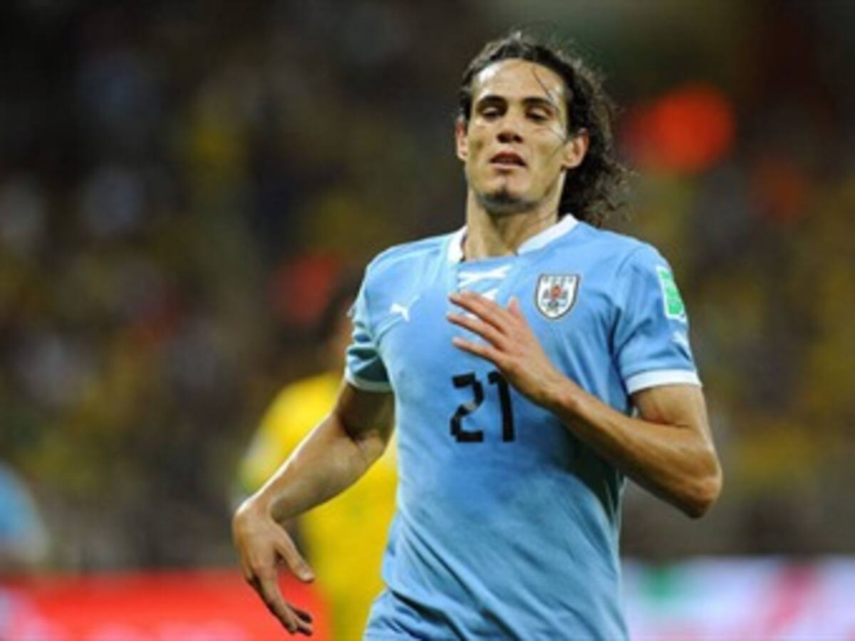 Suárez y Cavani encabezarán a Uruguay en repechaje ante Jordania
