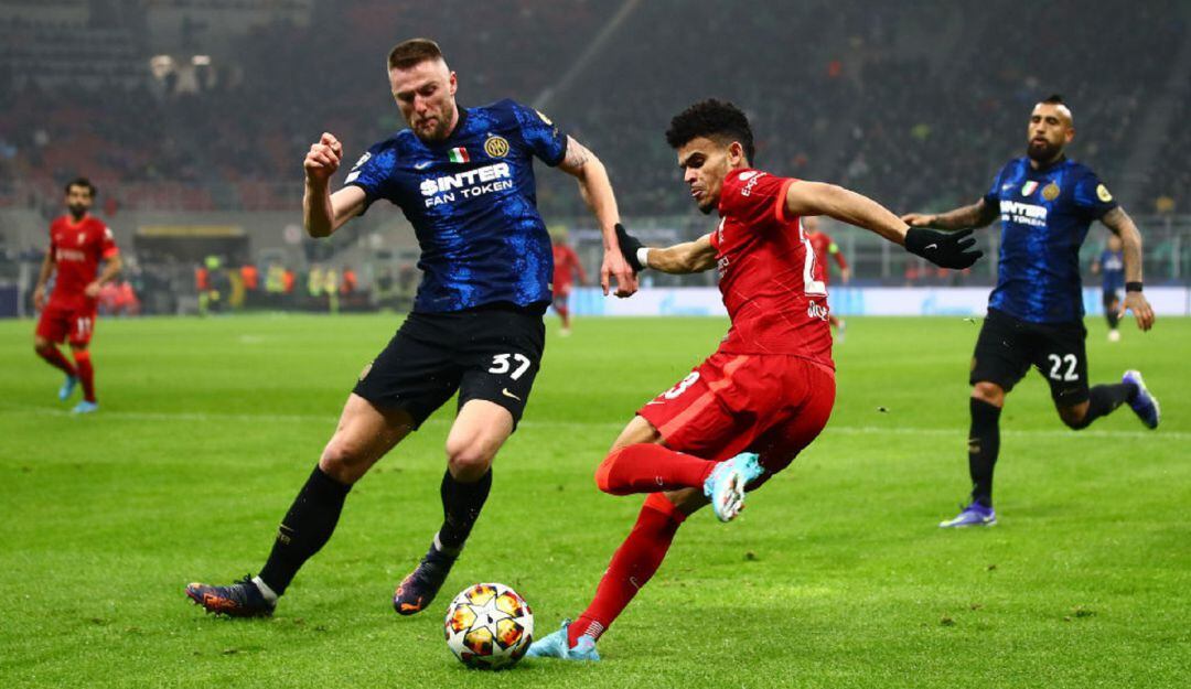 Luis Díaz en el partido ante Inter de Milán
