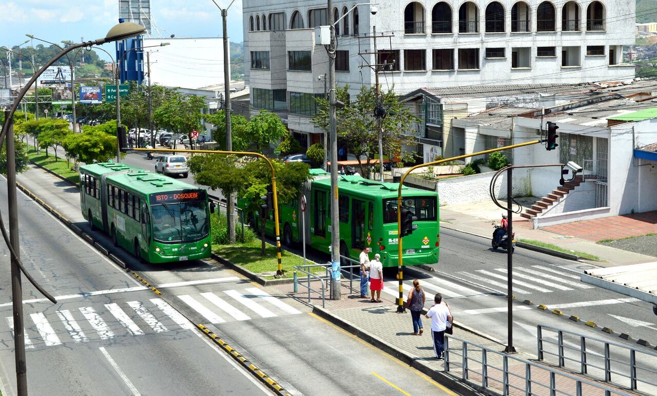 Megabús atraviesa un tiempo de insolvencia- Megabús S.A