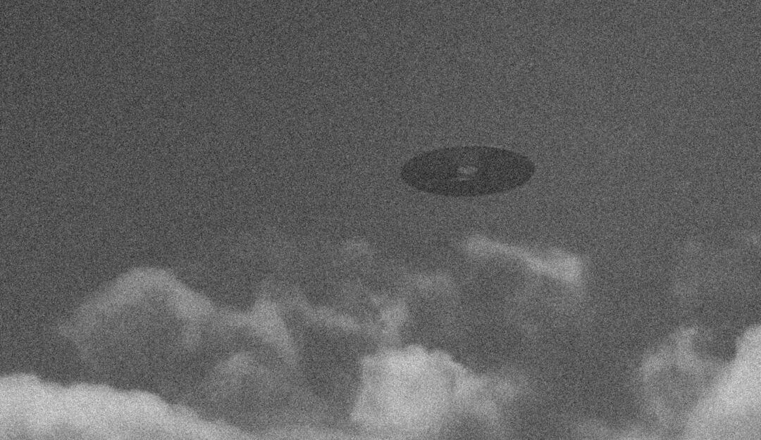 Detectan la aparición de un 'Ovni' durante entrevista en televisión alemana