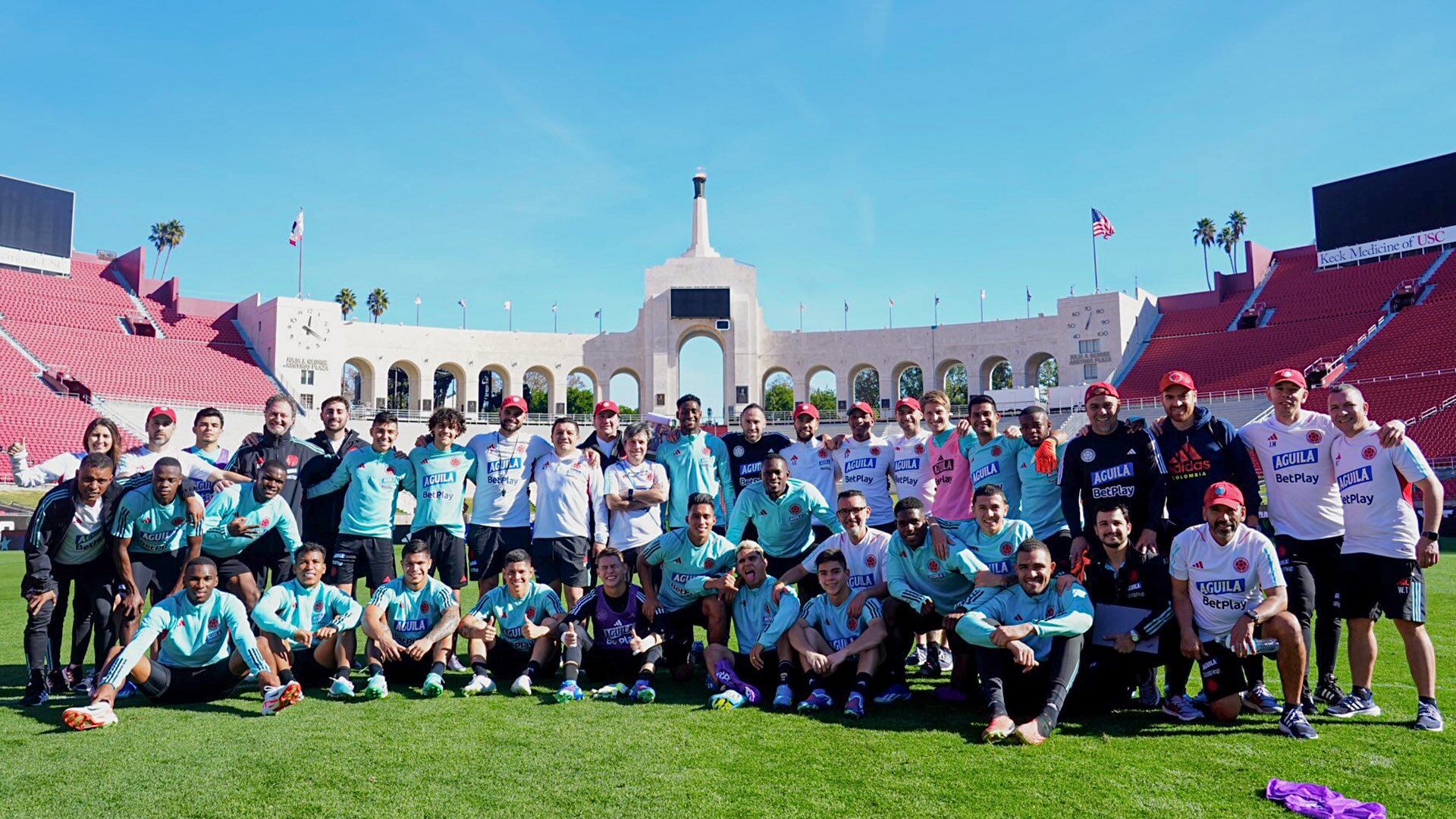 Selección Colombia que enfrentará a México en el último amistoso del año | Foto: Selección Colombia (Twitter)