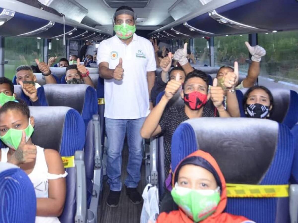 Venezolanos retornan a su país tras permanecer en Magangué, Bolívar