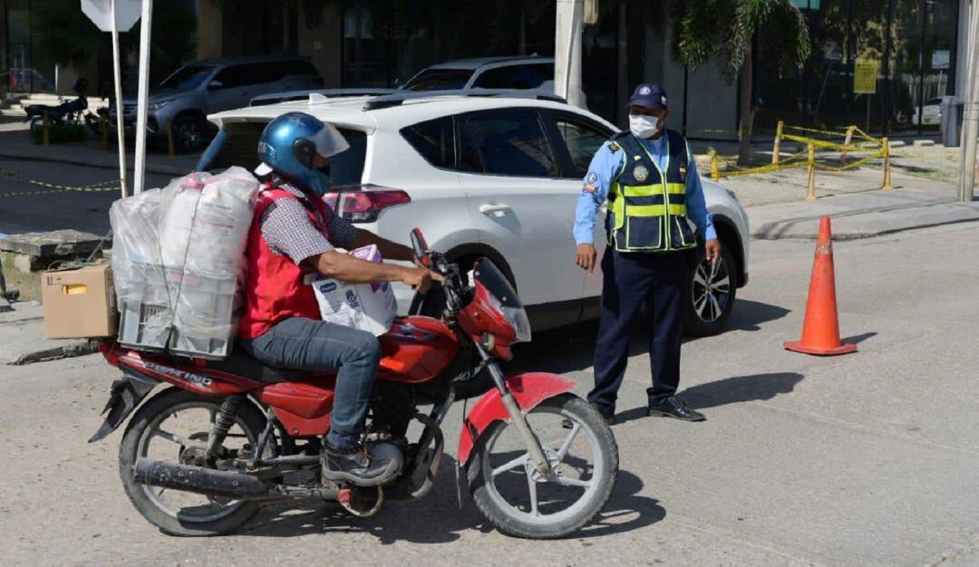 Controles a motocicletas en Cartagena