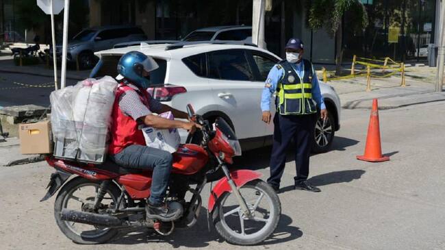 Controles a motocicletas en Cartagena