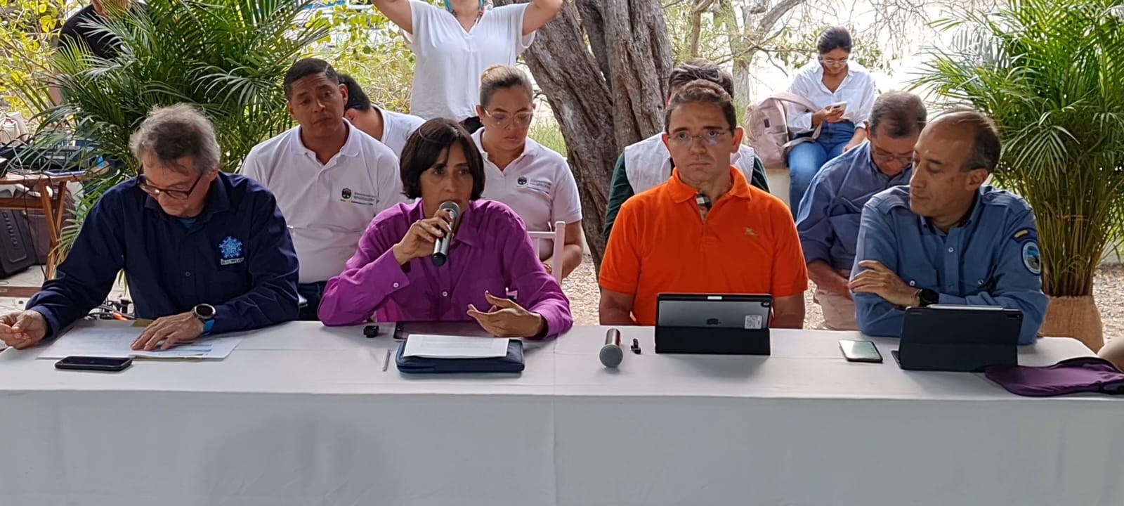 Ministra de Ambiente estuvo en el Vía Parque Isla Salamanca . Gobernación del Magdalena