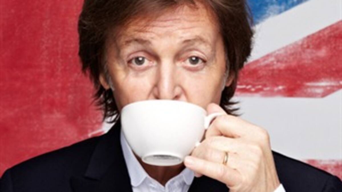 Paul McCartney pide liberación de activistas en Rusia