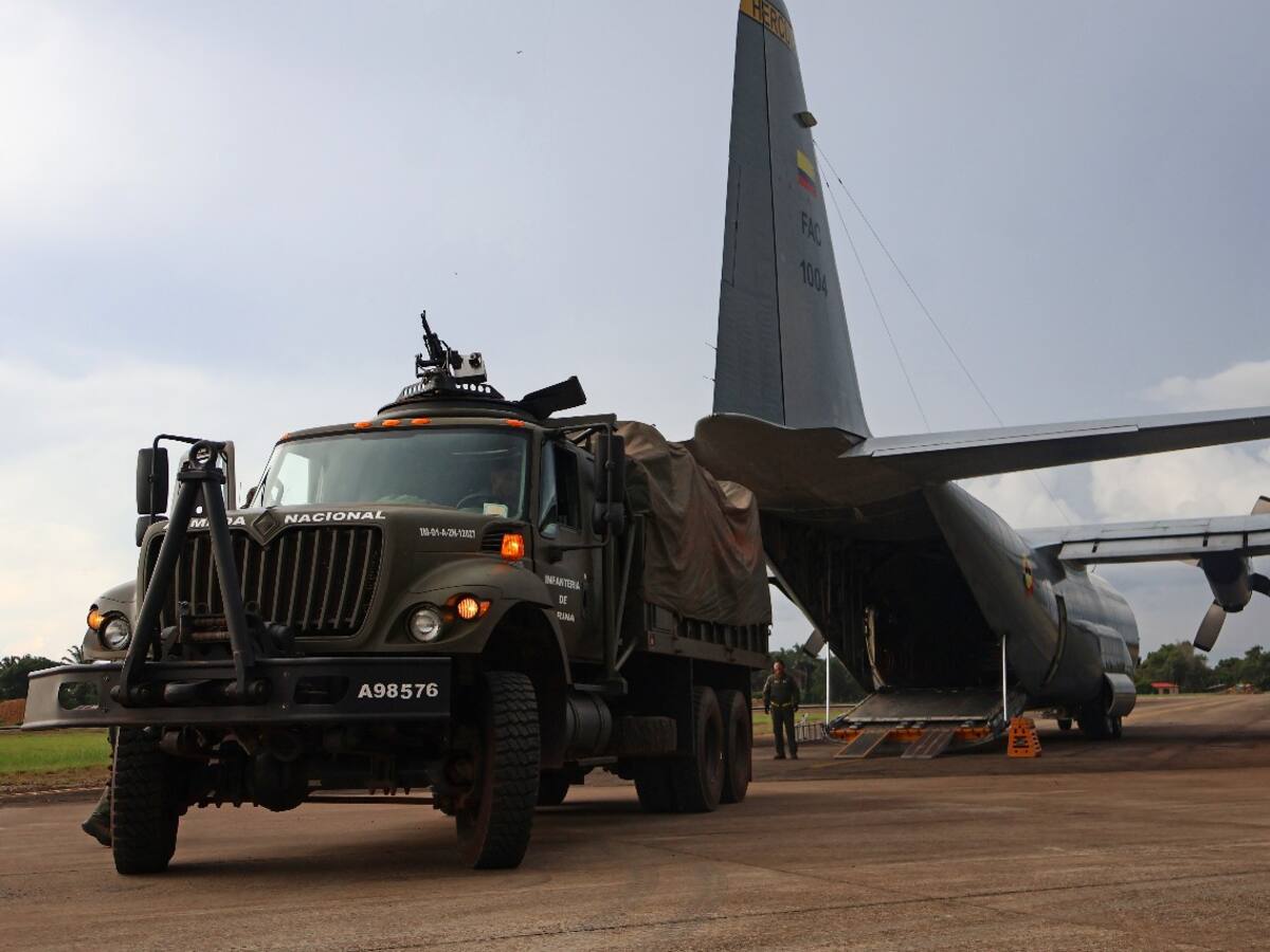 Fuerzas Militares transportan más de una tonelada de productos del Vichada hacia Bogotá