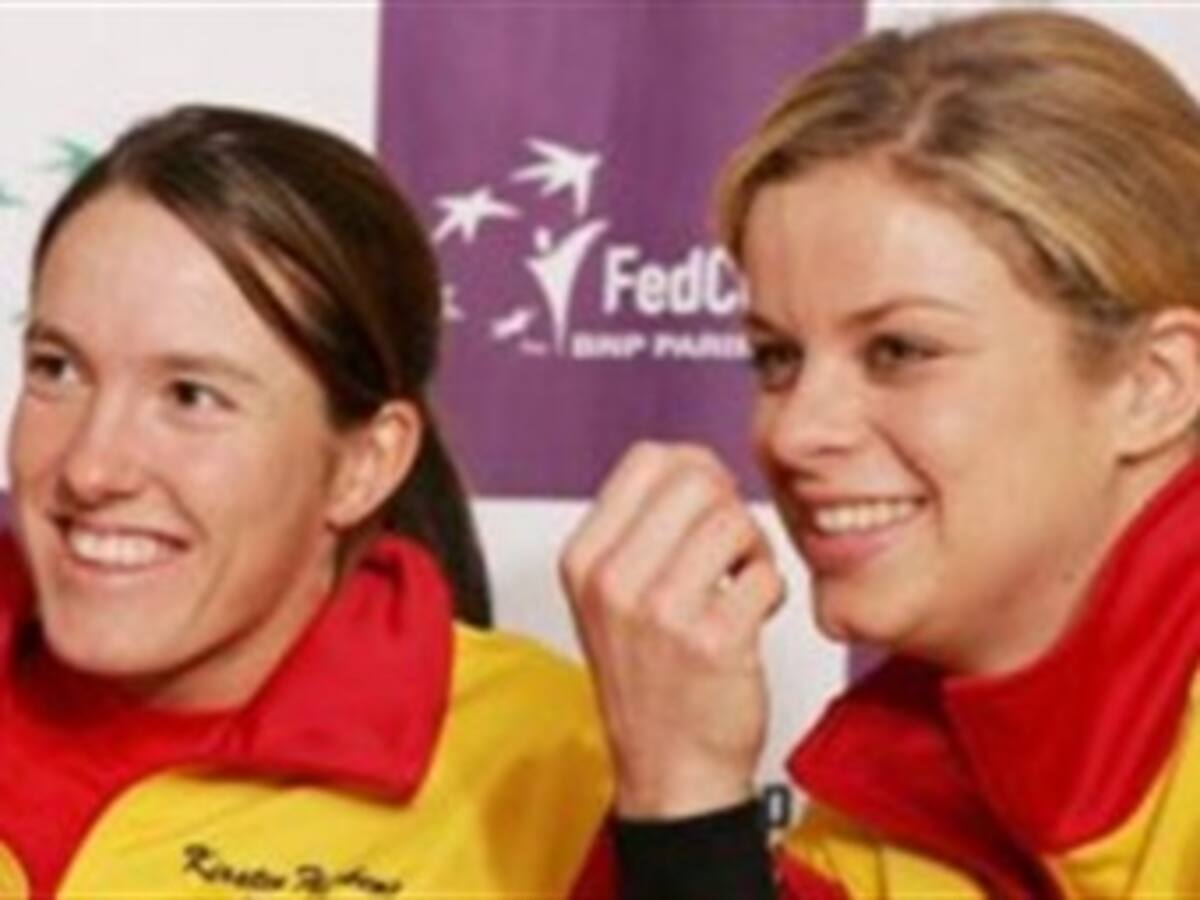 Justine Henin y Kim Clijsters buscan batir record mundial de asistencia a un partido de Tenis