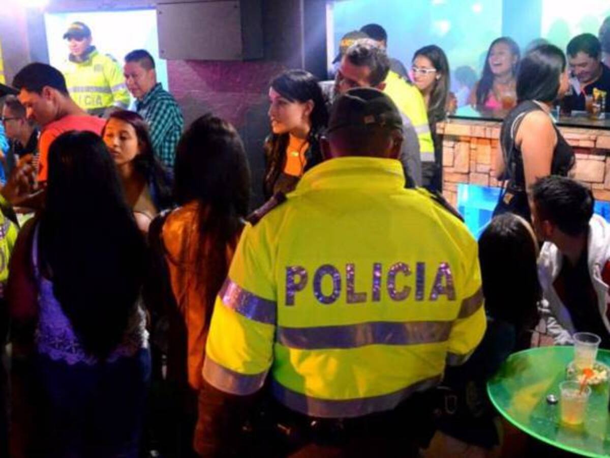 16 menores de edad fueron sorprendidos violando el toque de queda en Armenia